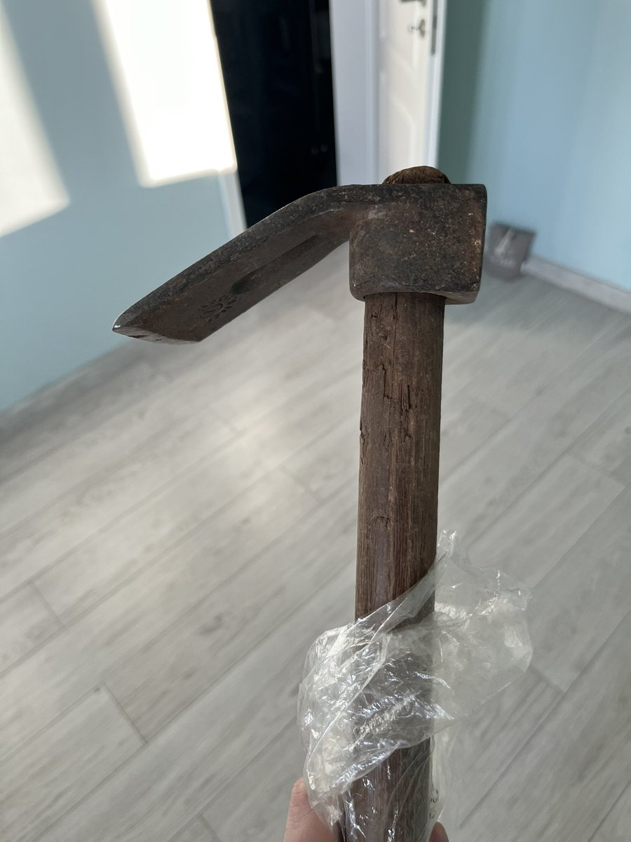 На балканите сите имаме тесли … ма не баш колите 🤣