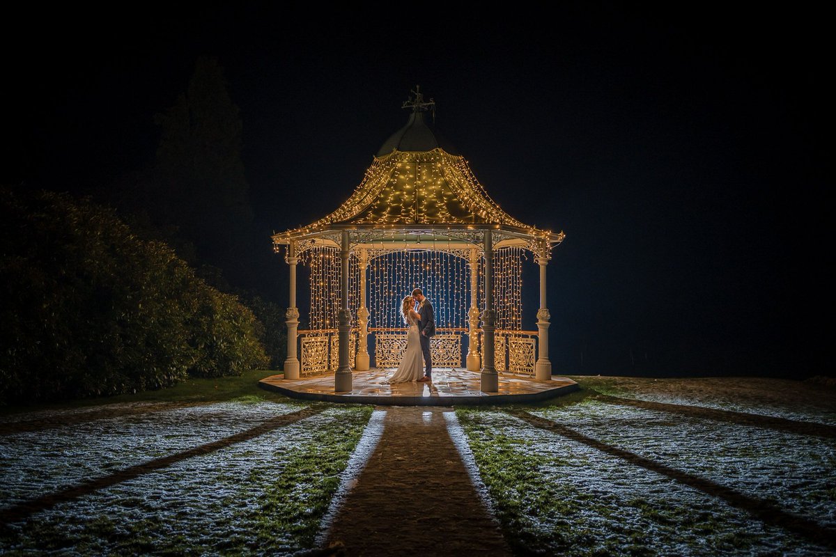 Winter weddings can provide some fantastic photo opportunities, especially when night fall and you have an awesome couple who are happy to trust you and step out into the darkness.