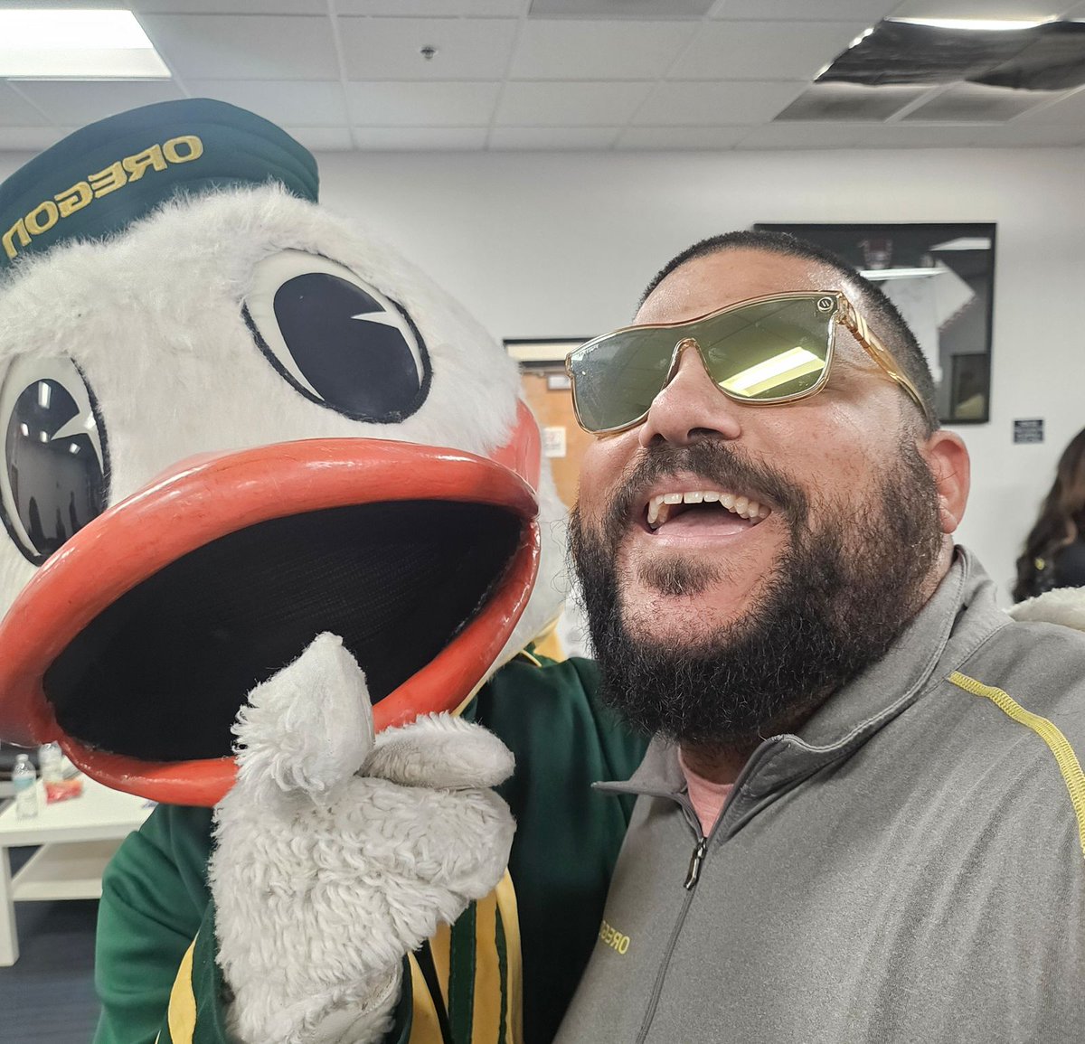 MrsChevHughley's tweet photo. We made plans with @theoregonduck to start the first day of 2024 by going to the @fiesta_bowl! Go Ducks! #weouthere  doubling up in cheering on OR, were also going to see the @trailblazers So pumped to start the new year with so much joy! #2024yearofjoy #goducks #welovepuddles https://t.co/IJr8pBZYKi