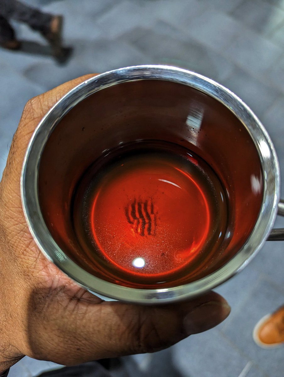 Fluid mechanics = Joy of discovering patterns and waves. After the famous namesake, the coffee ring effect, it seems the coffee is still trying hard to stay in business. 

What is it called?

#fluidmechanics #Research #Science