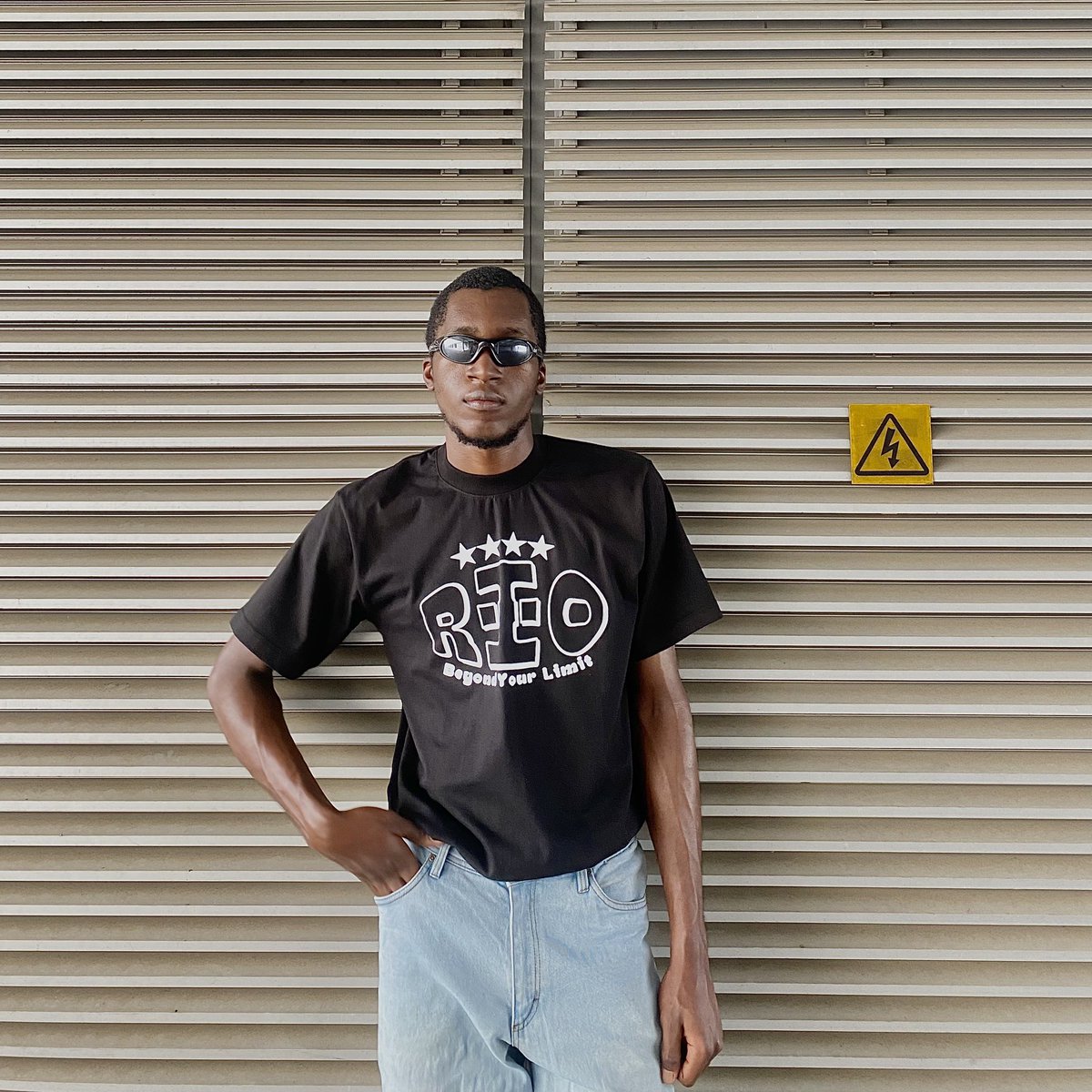 reeobyl's tweet photo. REEO BYL BLACK LOGO TEES

AVAILABLE ON OUR SITE

 🔗 https://t.co/BX6OkGFdoG

🛒🛍️ https://t.co/iLCHdHSpp2