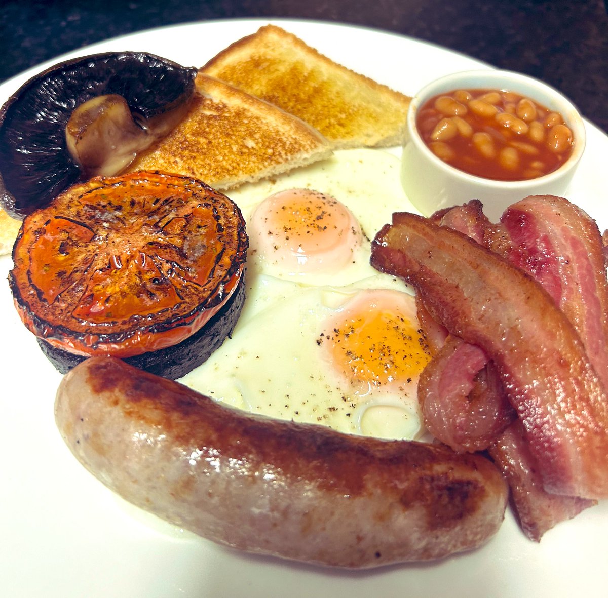 It’s me, Head chef Dan &amp; superstar chef Ollie cooking breakfast again this morning <a href="/StickyWalnut/">14 YEARS OF STICKY WALNUT</a> !
Who’s joining us !?
Please join us…