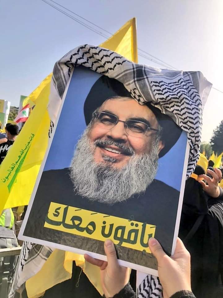 Mou7taram's tweet photo. باقون معك هذا العام و كل عام و حتى انقضاء الدهر 💛
#آخر_صورة_بال2023 https://t.co/m2xqvQsCtf