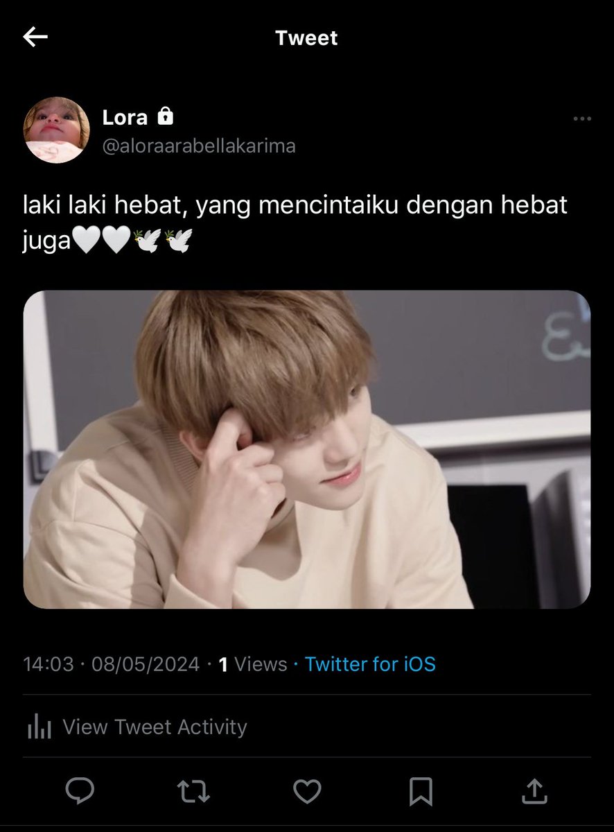 berrychoco1306's tweet photo. ; My Favorite Person "Season 2"

—AU NCT [ft. Roh Yoon Soo]

"You'll always be my favorite person."

by : nayaaa https://t.co/RtcZyTKVYp