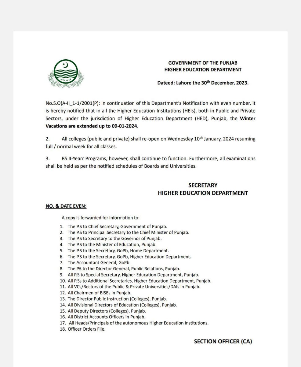 zeeshanbutt_69's tweet photo. @FatimaK04706012 @GovtofPunjabPK @SchoolEduPunjab @cmopunjabpk Phle tw ese tha https://t.co/cbaPeTX8TB