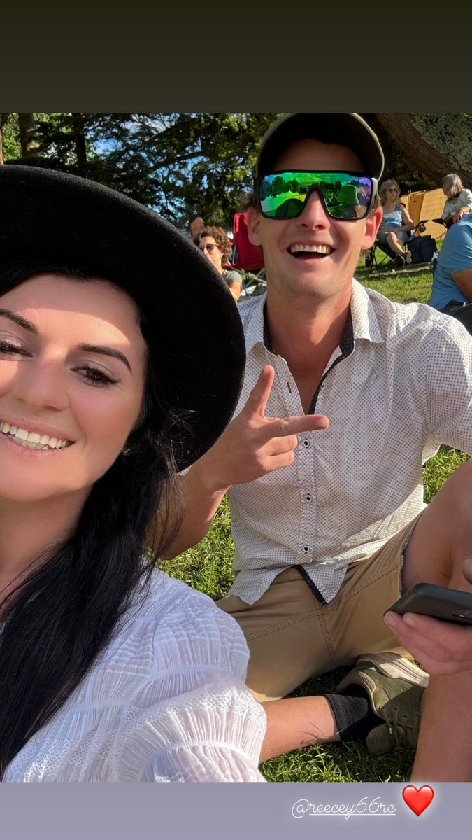 EmilyJRF's tweet image. Happy New Year from us to you! 2024 come at us! ❤️