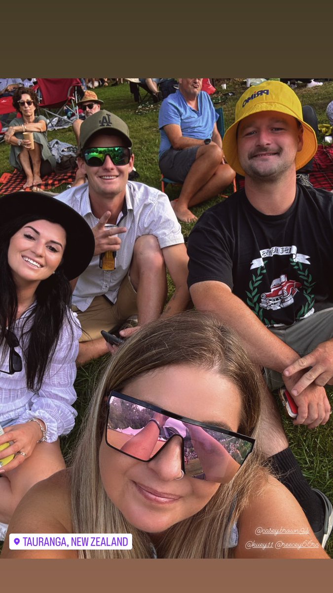 EmilyJRF's tweet image. Happy New Year from us to you! 2024 come at us! ❤️