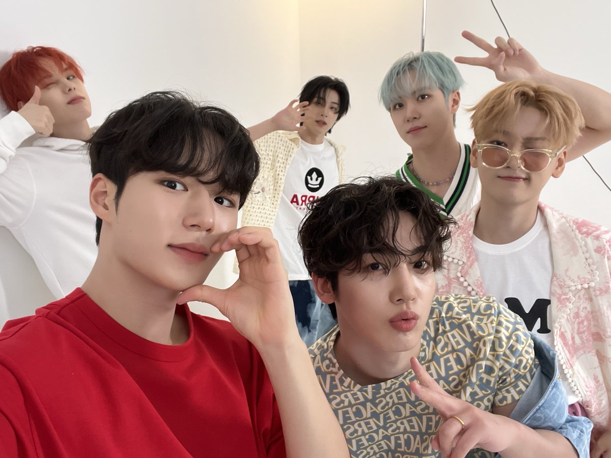 위아이(WEi)_OFFICIAL tweet media