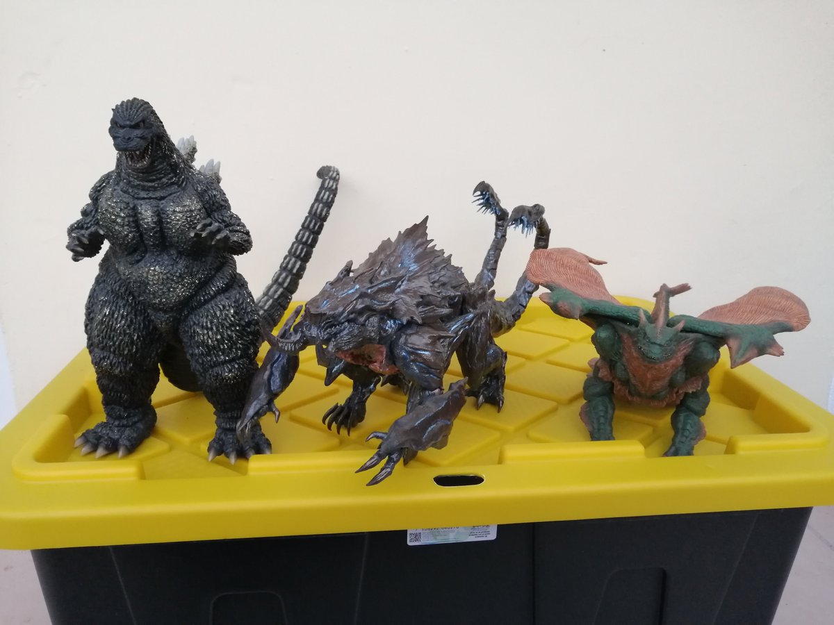 gfan83's tweet photo. The #MegaKaiju from #pacificrimuprising 

#pacificrim #legendary #Monsterverse #Monarch #godzilla #GodzillaxKongTheNewEmpire #Kong #Scarking #Shimu #shimo  #gypsydanger #gypsyavenger #otachi #Leatherback #titanesdelpacifico #chernoalpha #crimsonthypoon #Knifehead #Onibaba #mothra https://t.co/Aa7XLXRFDB