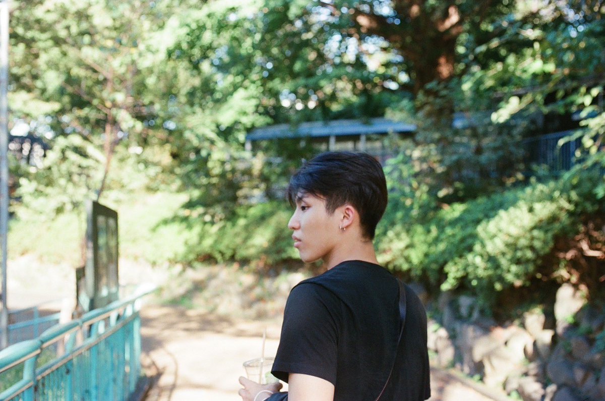 awboyy_'s tweet photo. จองอูชอบเซตนี้มากนะหนิ หนุ่มรักธรรมชาติ 🌳🌱🍃💚 https://t.co/sBi2ZlBxb0