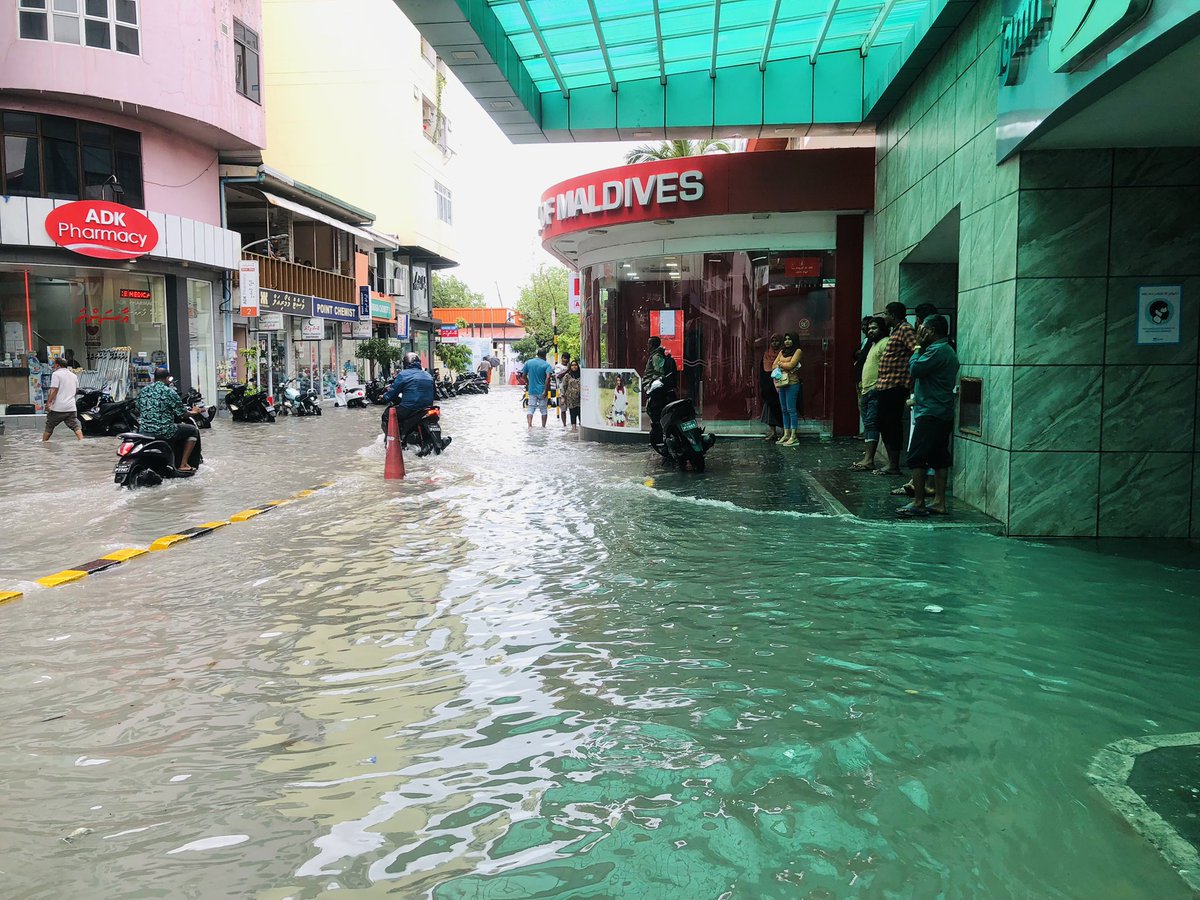 In front of @igmhmv no words! #flooding all over male @PoliceMv @MetMaldives