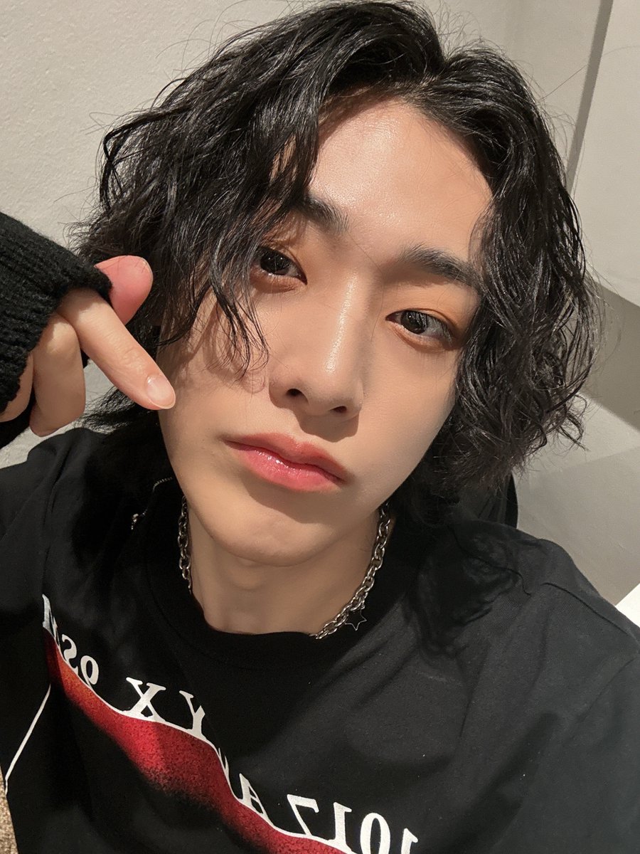 WEi__Official's tweet photo. 2024년에 제일 행복할 루아이💙

#루아이 #RUi #위아이 #WEi https://t.co/IYrNuLxbUI