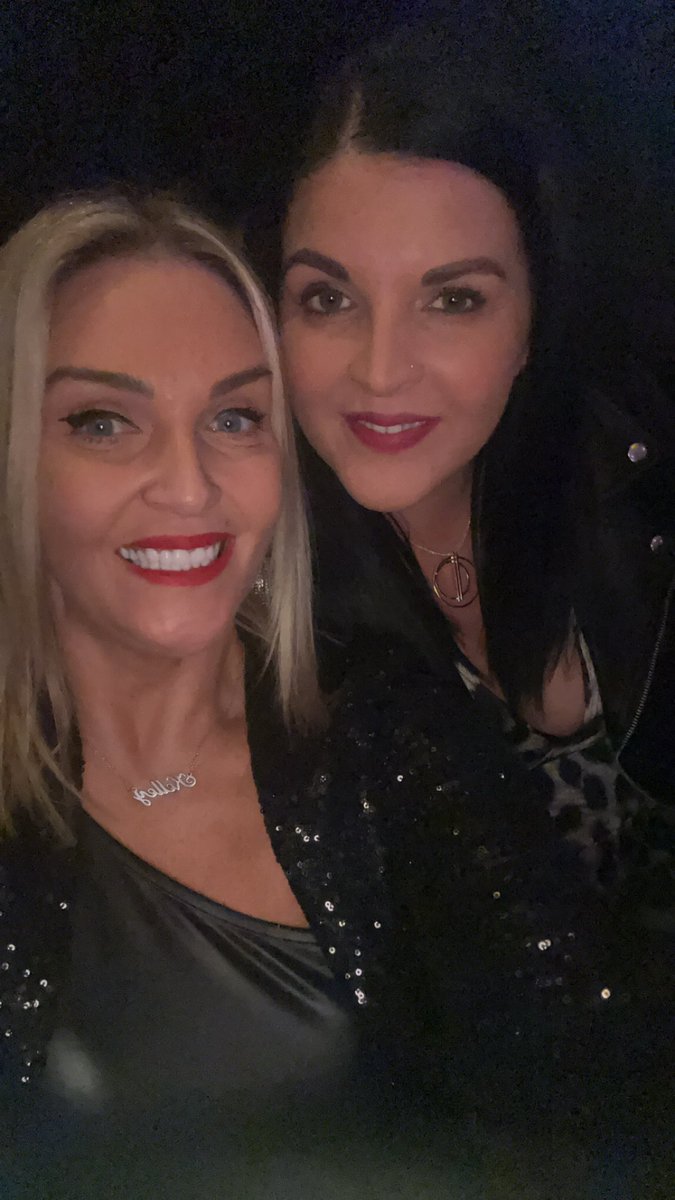 Kelley L tweet media