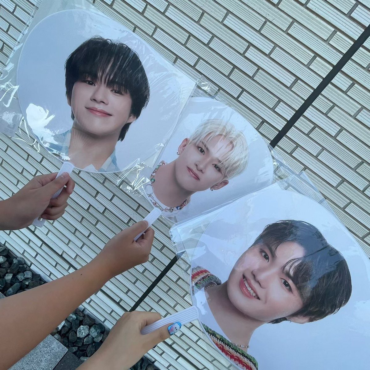 re___jinhwan's tweet photo. 2023年🐰
今年もたくさん推しに会えました！
いつも一緒にいてくれてありがとう✨️
2024年もよろしくね✌️ https://t.co/NyfJSPLOUJ