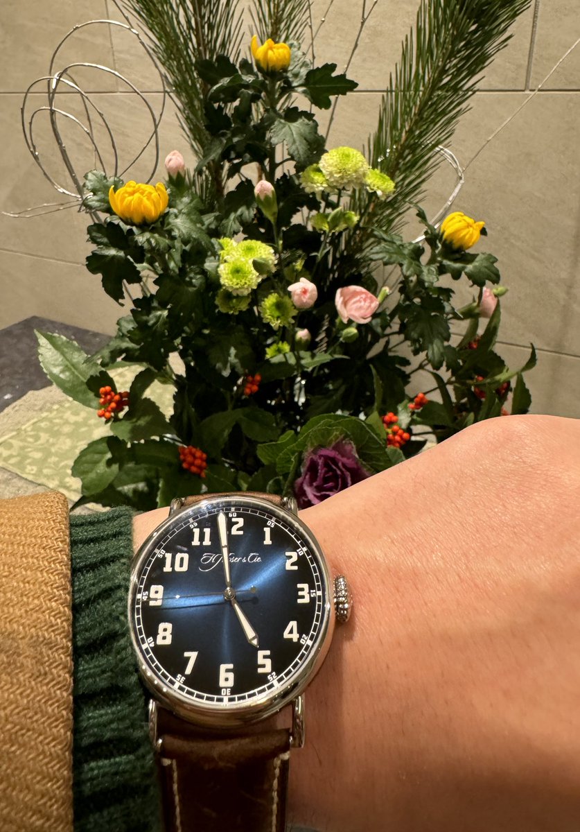yasuwatch's tweet photo. 2023年最後は、年間通して使用頻度高めだった個人的MVPのモーザーヘリテージで行ってきます🥳 https://t.co/NLFbyVkQXB