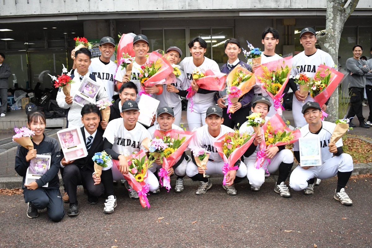 2023年⚾︎

今年も野球でいっぱいの1年でした💫

来年は、新しいステージで
自分らしく成長していけるように
頑張ります🔥