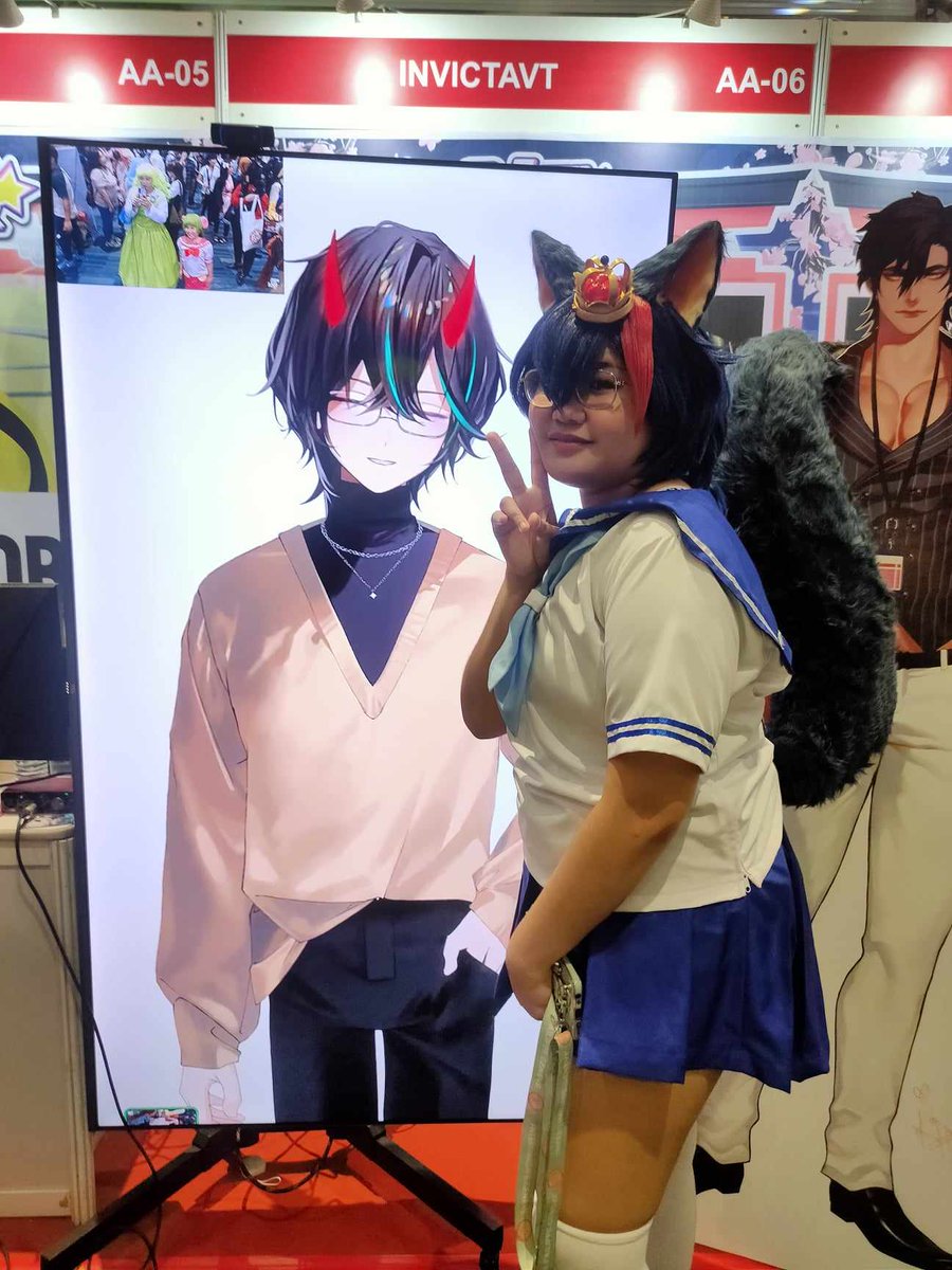 LexySheeesh's tweet photo. I met Keira on d2 and Talked to him on d3 BDISBDJSBDJDBD I HAD SO MUCH FUN!!!! I was nervous at first but he's so welcoming (the feeling?) Hehehehhee .... Thank you so much keira 😭❤️

I love you saaaaaur muuuch https://t.co/8Q33Kt01bP