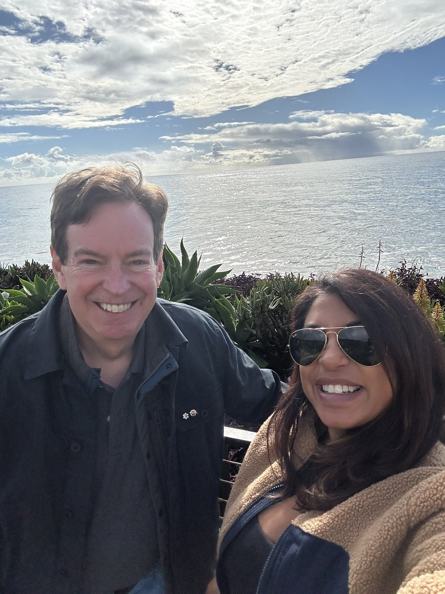 Great way to end the year: Seaside in Malibu 🌊 chatting about exciting 2024 projects at the @RCGS_SGRC x @CanGeo with @JohnGGeiger 🇨🇦🌎