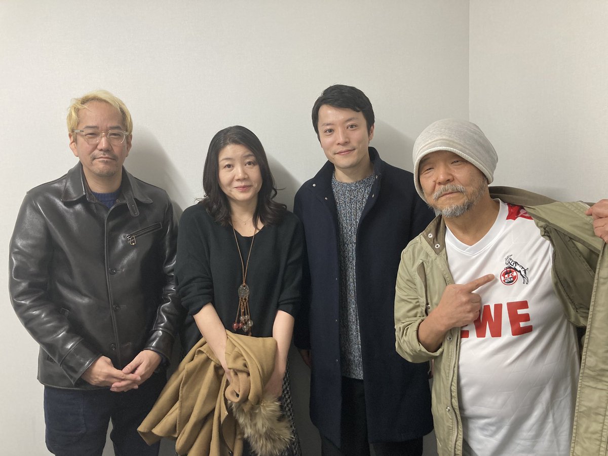 takano15301803's tweet photo. 押井監督の2023年を振り返る4枚 https://t.co/7OZCR6beKl