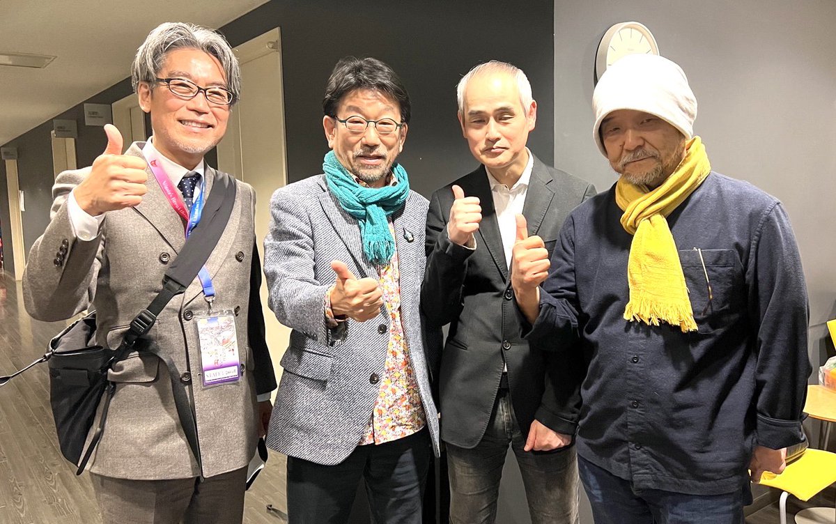 takano15301803's tweet photo. 押井監督の2023年を振り返る4枚 https://t.co/7OZCR6beKl