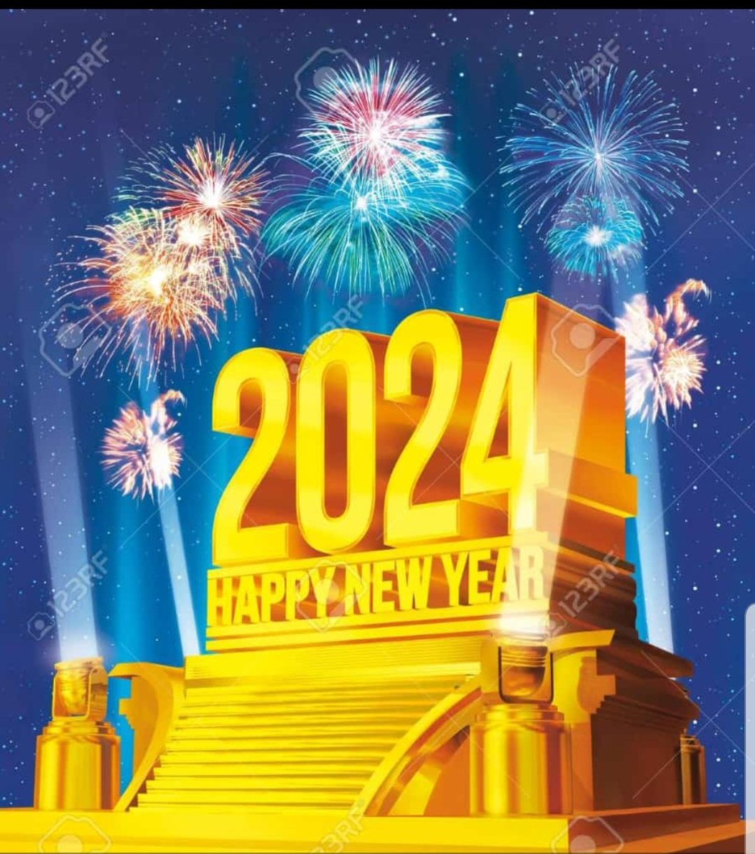 MukotanyiLimu's tweet photo. Happy New Year #2024# my Dear Friends!! Yego nibyo #Nyita #Reallimu🎼 https://t.co/c5svrV7LW6