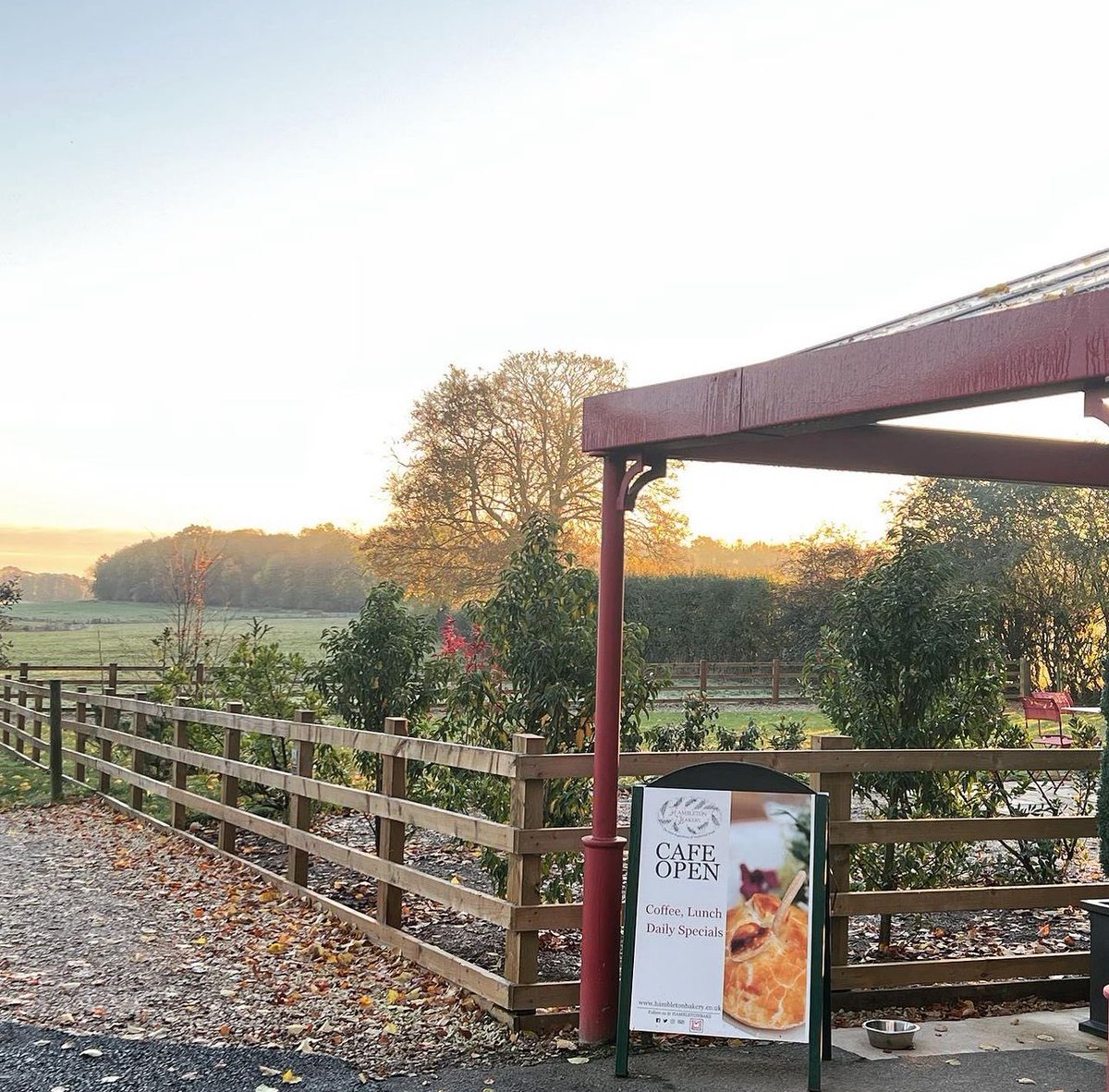 We are open at the Bakery in Exton until 2pm today for your fresh bread, cakes and savouries 💫
#healthybread #artisanbread #freshbread  #wellbread #noadditives #nopreservatives #thechoiceisyours 

#whereweshopmatters #fromlocalfieldstoyourtable 

#useyourloaf