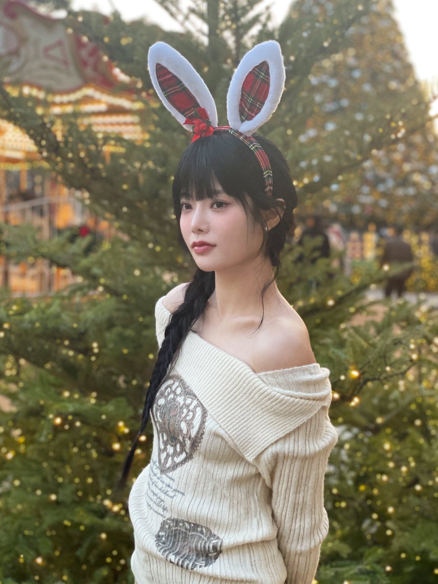 we_fiftyfifty's tweet photo. 💬

Goodbye 2023🥹

#KEENA #키나 
#FIFTYFIFTY #피프��피프티 https://t.co/R60KBGMBpP