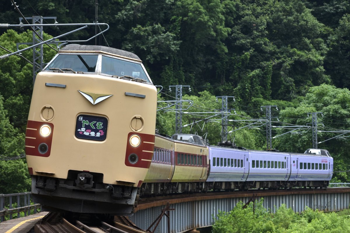 289k225k's tweet photo. #2023年を写真4枚で振り返る 
1年終わるのが早すぎて恐怖を感じるように。
今年もありがとうございました。 https://t.co/HMzqmuz3nP