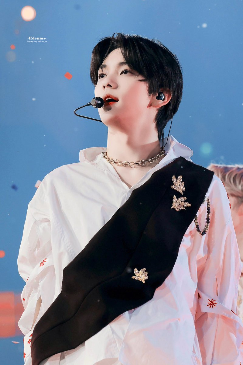 ✨
𝐇𝐀𝐏𝐏𝐘 𝐍𝐄𝐖 𝐘𝐄𝐀𝐑
#수빈 #SOOBIN #최수빈 
#투모로우바이투게더 #투바투 #TOMORROW_X_TOGETHER #TXT