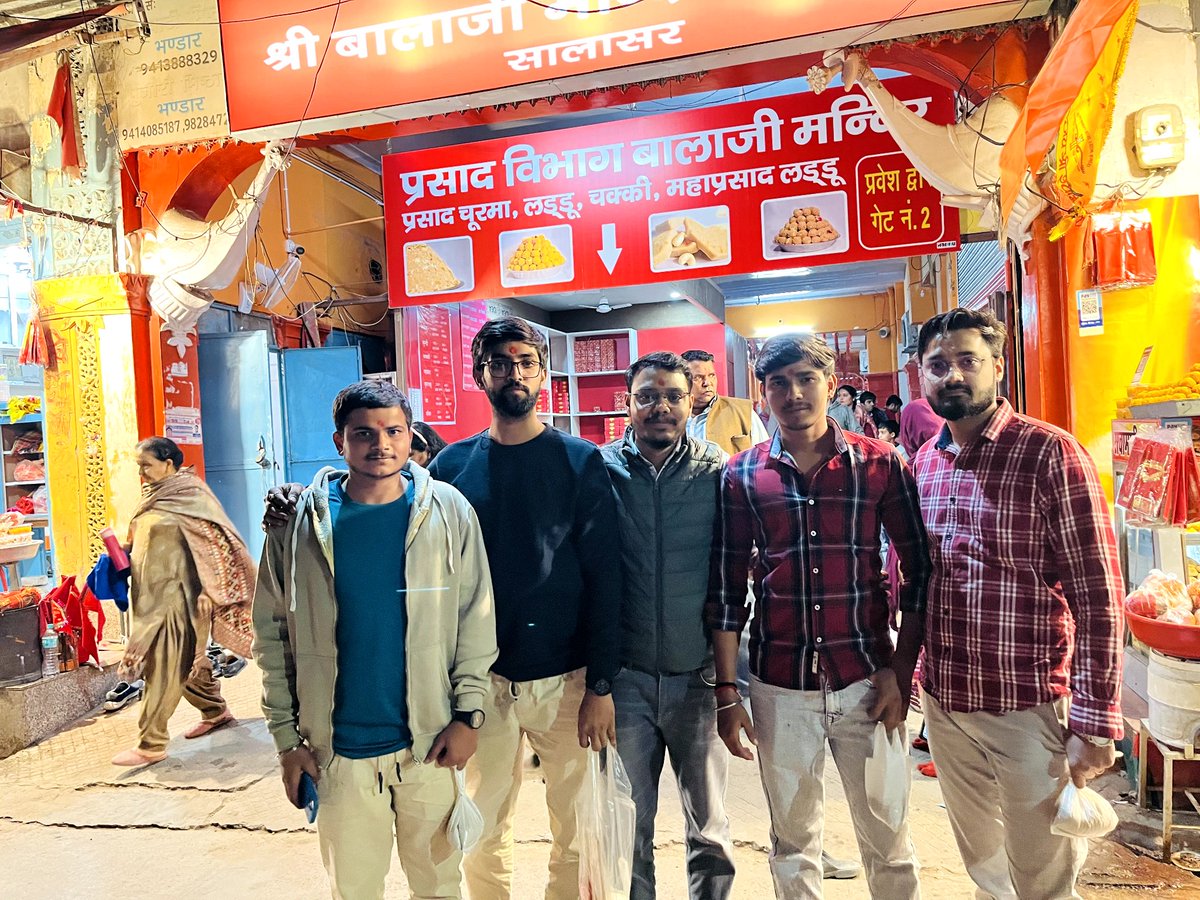 PrinceK9576's tweet photo. QT with your favourite holiday in 2023 !
🌄 Salasar Balaji, Rajsthan https://t.co/8PfXQeK7GR