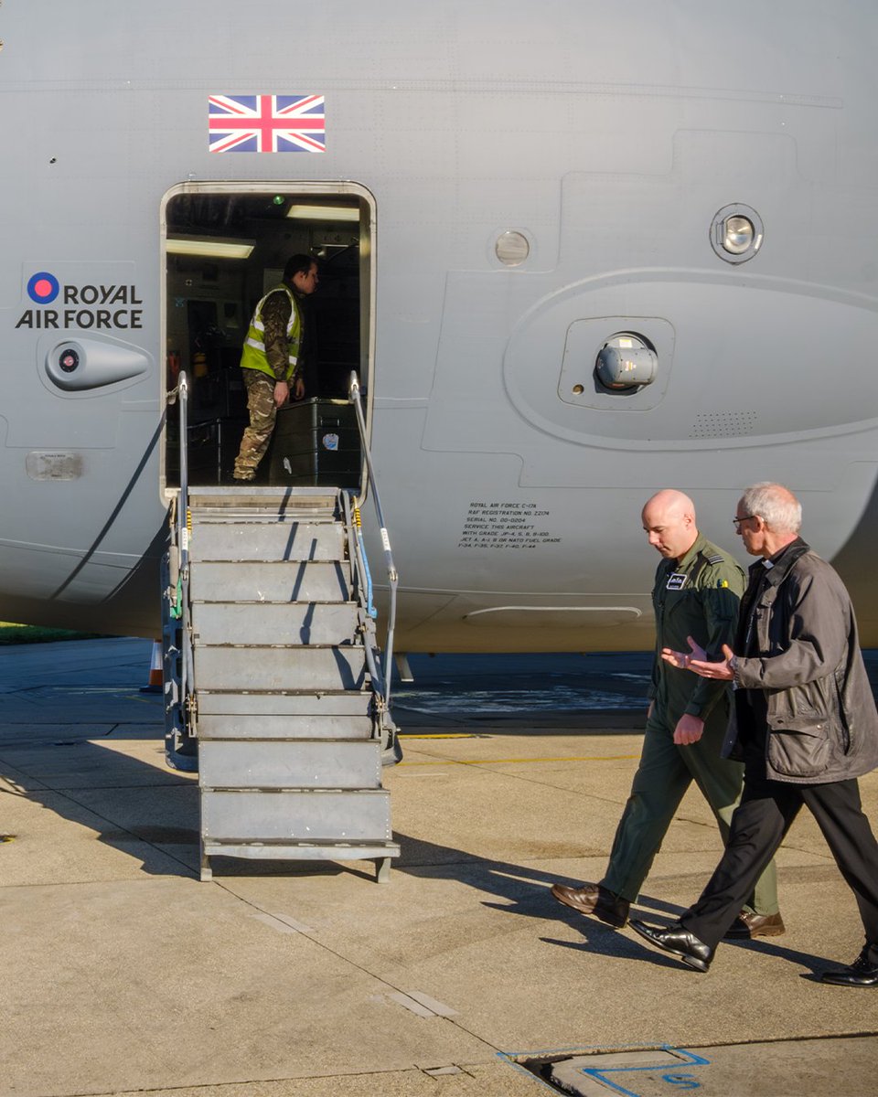 This time of year can be busy. A time to celebrate and be hopeful for the future, but also to reflect on what’s been. Look out for my New Year Message from <a href="/RAFBrizeNorton/">RAF Brize Norton</a>, on television tomorrow at 12:55pm <a href="/BBCOne/">BBC One</a>.  

bbc.in/3RSt3qt