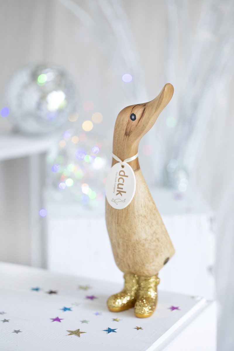 It's New Year's Eve! We love a party, and we've got our glad rags on ready! How are you spending it?!