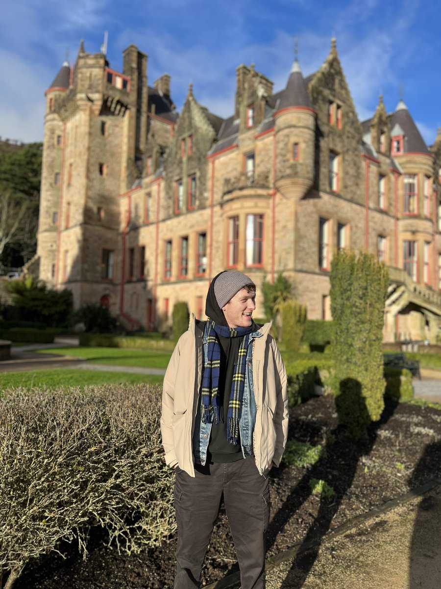 approx. seven mins of sunshine today at belfast castle 🏰🌞