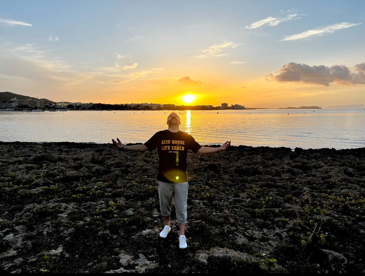 Steve Smart tweet media