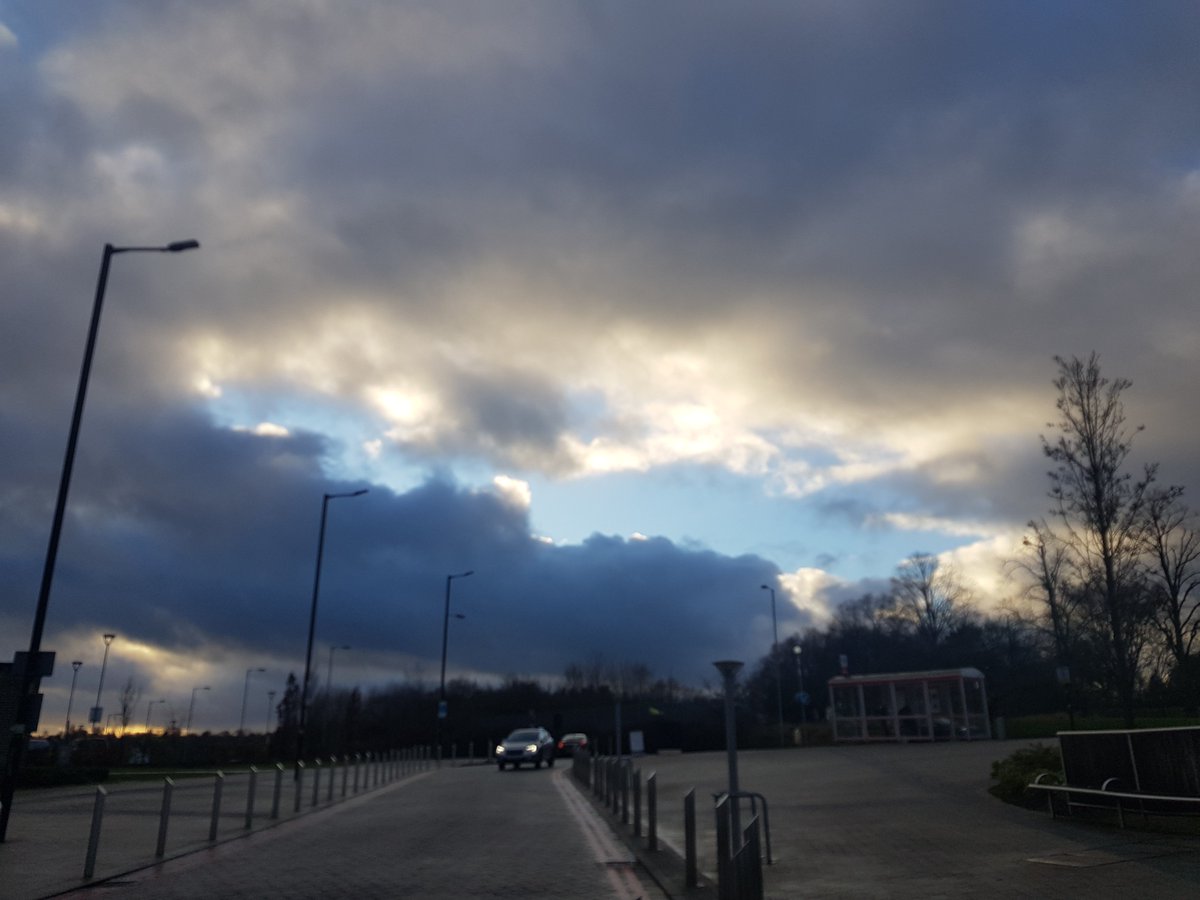 #NewYearsEve @ #Birmingham 
<a href="/bbcweather/">BBC Weather</a> <a href="/BBCWthrWatchers/">BBC Weather Watchers</a> 
#NaturePhotography 
#NatureLover #NatureBeauty 

bbc.co.uk/weatherwatcher…