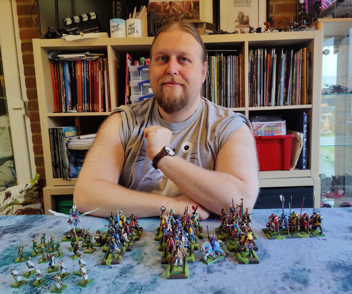 Post a photo of you with your army doing The Pose ✊
#ForBryan #GNUBryanAnsell #WarhammerCommunity
