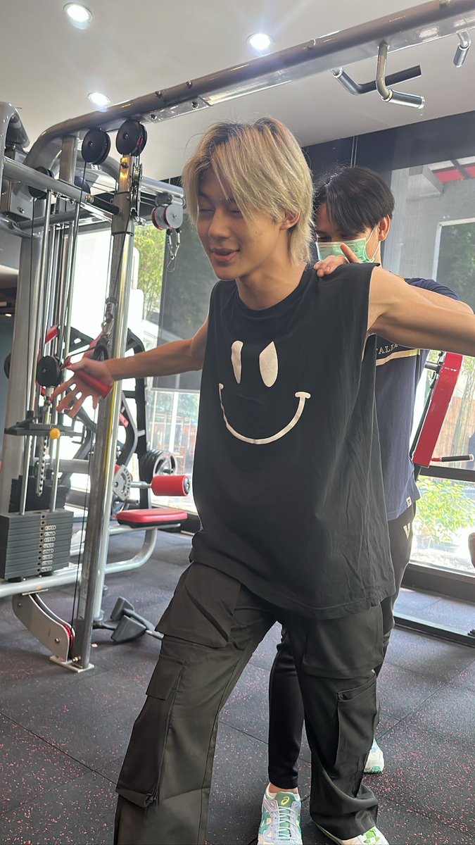 เมื่อคุณปวดเเละล้าไม่ไหวเเล้วเเต่คุณต้องเก็บทรง <a href="/realxlg/">เล็_ทส์โก_อีทติ้ง</a>