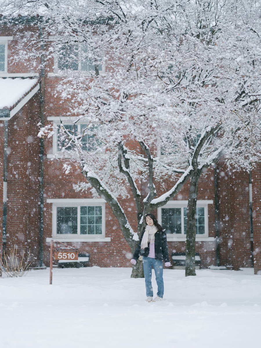 눈이 펑펑❄️
연말 인사하러 왔어요~
다들 새해 복 많이 받으세요!