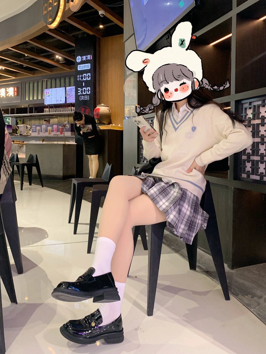 AliceLee191919's tweet photo. Last day in 2023. https://t.co/2joaXk6r3V