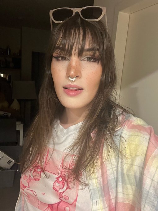 What are y&rsquo;all doing for new years? https://t.co/9R5PGMaVce