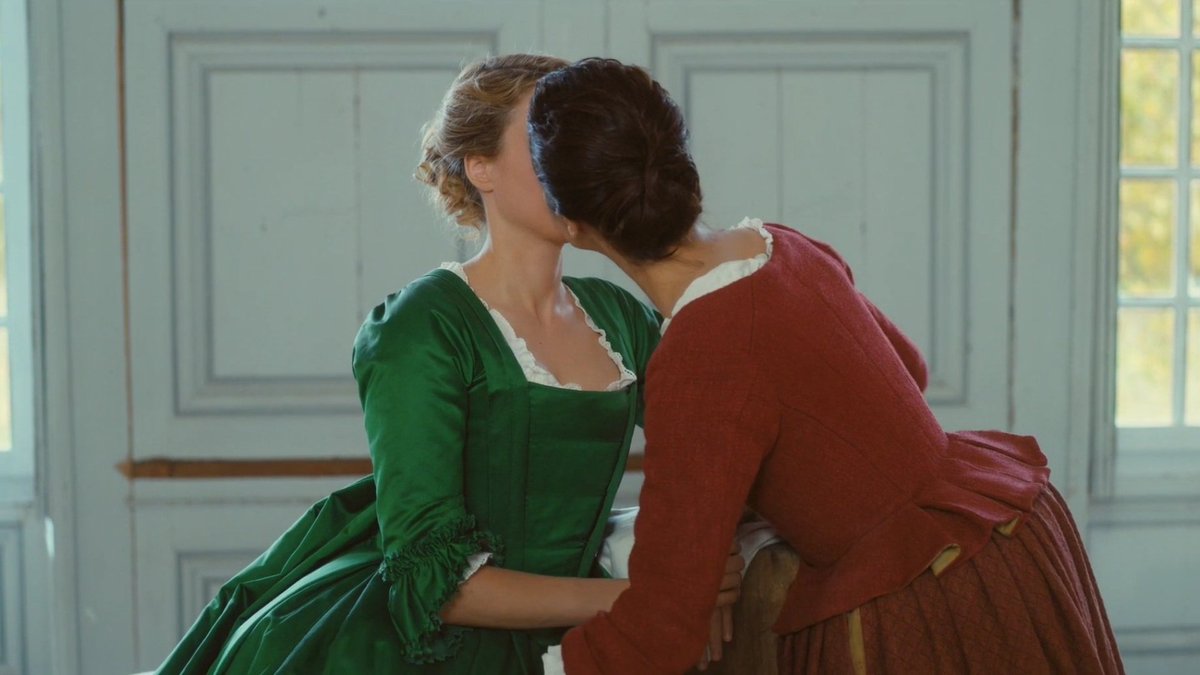 sapphics like: tweet media