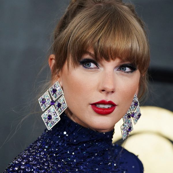 'Taylor Swift, podróżując do swojego chłopaka prywatnym odrzutowcem, spowodowała emisję 138 ton dwutlenku węgla w ciągu trzech miesięcy — tyle, co 17 domów w rok' kurde....duzo..