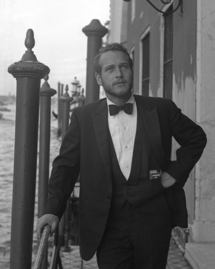 Paul Newman in Venice, 1963 thegentlemansjournal.com #paulnewman #icon #film #dapper #stylish #gentleman #Icon #iconic #actors #cool #style #vintage #classic #icons #gentlemen #inspiration