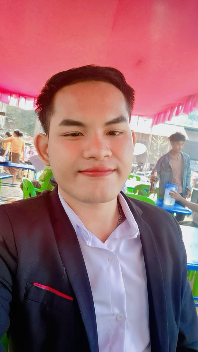 Novice1997's tweet image. ສະບາຍດີ​ປີໃໝ່​2024