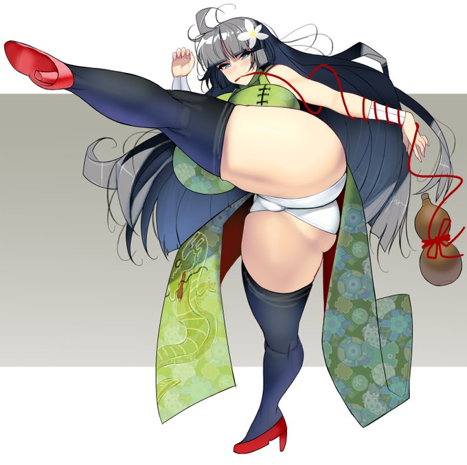 ハイキックおっぱい
https://t.co/0Th2lm2CBC 