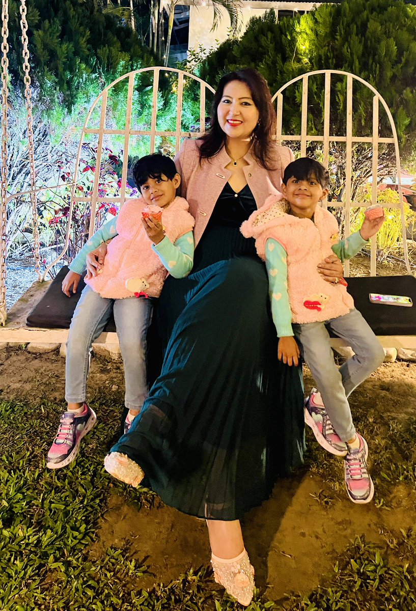 31-12-2023: 

Signing off 2023 with some wonderful events and memories...🥰

Wishing everyone a prosperous and joyous New Year ahead !!! 🎉✨🥰

@pradipsaikia_ 
#grateful 
#WorkingMother
#civilservices 
#OfficerDiary
#PositiveVibesOnly