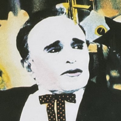 logamundo's tweet image. #NewProfilePic