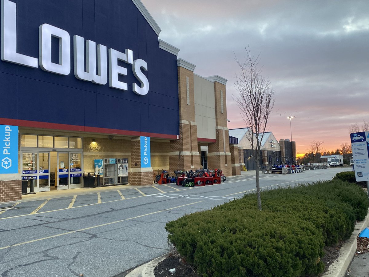 The sun rises over Lowe’s of Columbia Md. this morning. The beginning of the end of 2023. THANK YOU to all our customers who shopped here this year and we look forward to serving you next year. <a href="/weavkiler/">Weaver</a> <a href="/Roni91323685/">Veronica</a> <a href="/BubaR9/">Buba</a> <a href="/mayaxlowes813/">Maya Carter</a> <a href="/DCT0813MD/">Dante Thomas</a> <a href="/BenitoKomadina/">Benito.Komadina@Lowes</a>