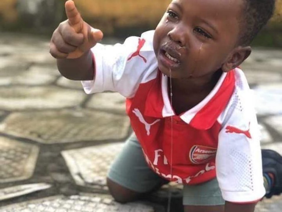 FizzyApex's tweet image. Arsenal in the mud 😅😅🤣🤣