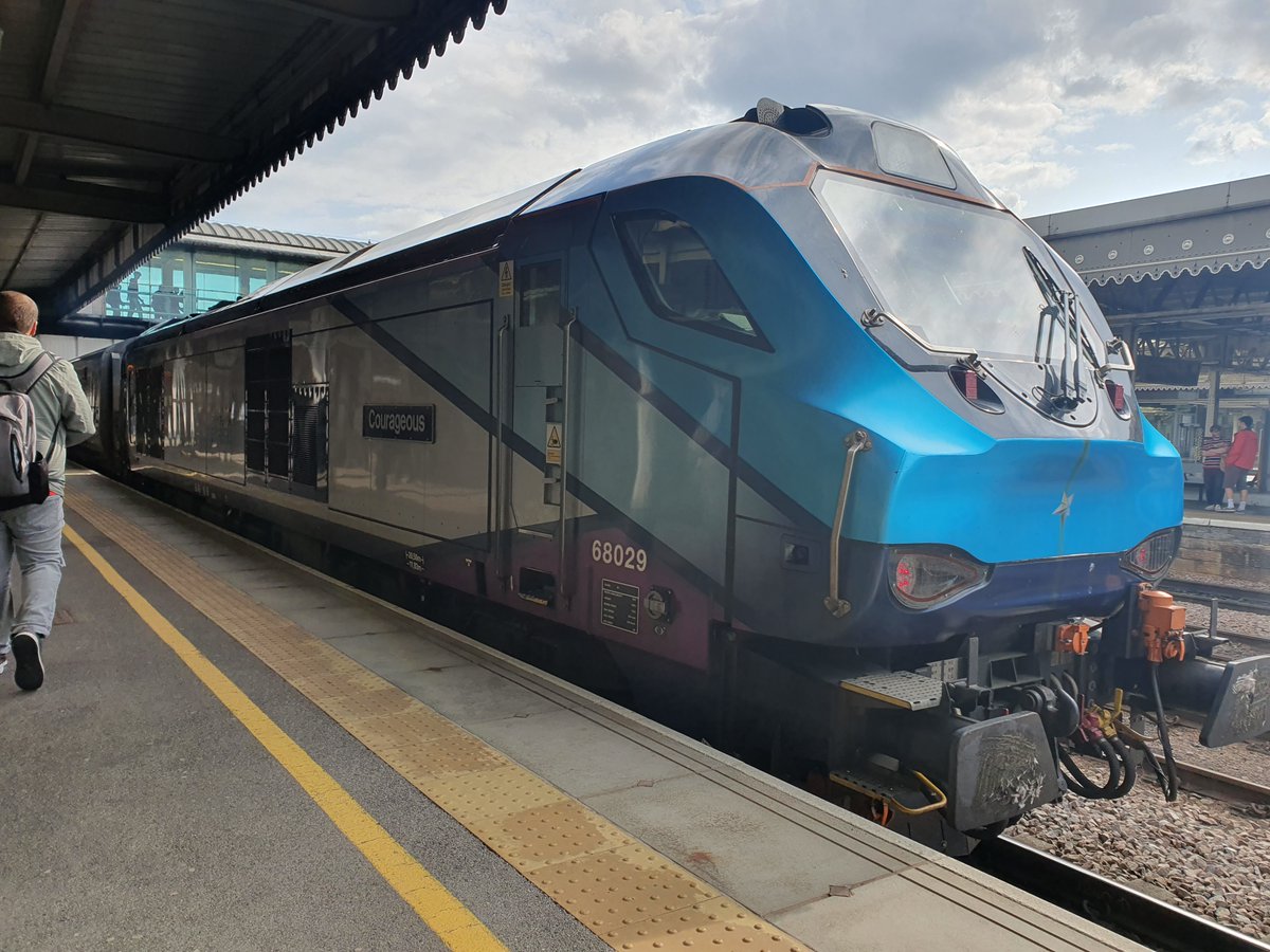 JamesTGlossop's tweet photo. July highlights were taking a trip to Thorne North, having my first and last ride on a TPE Nova 3 from Doncaster to Sheffield and riding on @tomaza2 BELOVED 150001 from Sheffield to Penistone.
#July2023 #EndofYearhighlights #ThorneNorth #Nova3 #TPE #PenistoneLine #SouthYorks https://t.co/iPl8Ba7rcy